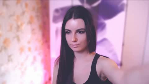 Snapshot of too_beautiful chatting on February 25, 2025, 10:47 am Elizabeth online show from February 25, 2025, 10:47 am