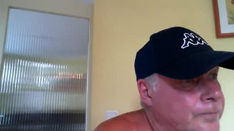 Snapshot of toobi963 chatting on July 31, 2026, 10:14 am toobi963 online show from July 31, 2026, 10:14 am
