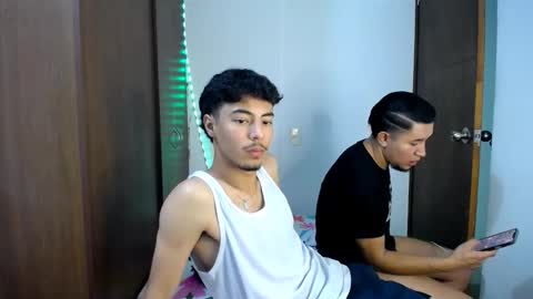 Snapshot of top_jax chatting on January 7, 2026, 5:10 am top jax online show from January 7, 2026, 5:10 am