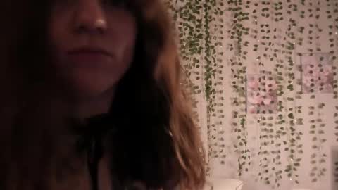 Snapshot of top_magical_girls chatting on September 18, 2025, 11:12 am Alice and Sandra online show from September 18, 2025, 11:12 am