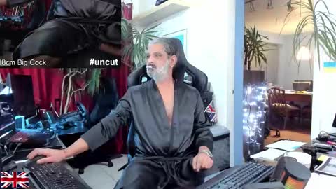 topalphaboss online show from October 6, 2025, 7:00 pm