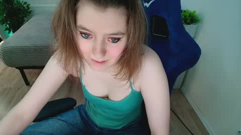 topcranberry online show from May 10, 2026, 8:08 am