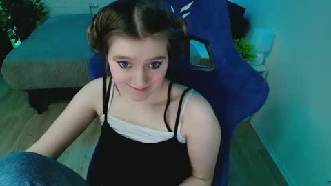 topcranberry online show from May 15, 2026, 1:34 am