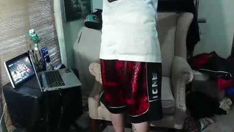 SagMeOreduceMe online show from March 5, 2026, 9:44 pm