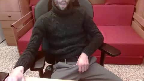 Topg84 online show from January 3, 2025, 8:43 pm