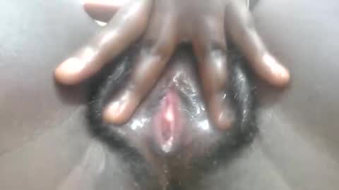 topgyal999 online show from May 5, 2026, 10:18 pm