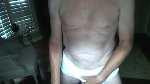 Snapshot of tops10ss chatting on July 14, 2026, 10:37 pm tops10ss online show from July 14, 2026, 10:37 pm