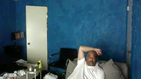 Snapshot of topseyturvy chatting on February 19, 2025, 3:38 pm topseyturvy online show from February 19, 2025, 3:38 pm