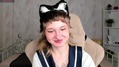 Tori online show from April 21, 2026, 12:12 am