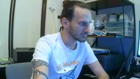 Snapshot of tornado2156 chatting on January 6, 2026, 9:50 pm Tornado2156 online show from January 6, 2026, 9:50 pm