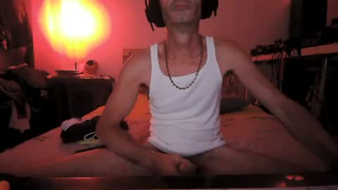 Snapshot of torosko chatting on June 17, 2026, 11:16 pm Torosko online show from June 17, 2026, 11:16 pm