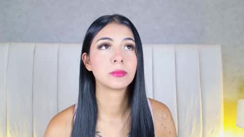 Ana Maria  online show from September 16, 2025, 12:39 pm