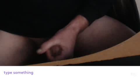 Snapshot of tosh987654321 chatting on January 1, 2025, 1:27 pm tosh987654321 online show from January 1, 2025, 1:27 pm