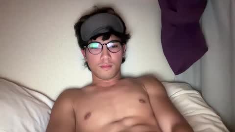 Karo online show from November 21, 2025, 5:22 pm