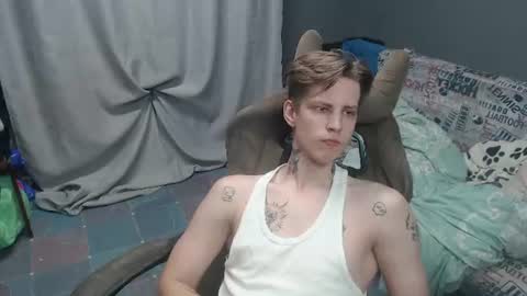 Snapshot of tosssska20 chatting on June 20, 2026, 10:45 pm Toshka online show from June 20, 2026, 10:45 pm