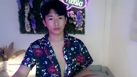 Snapshot of totalbabe1x chatting on March 6, 2025, 1:14 pm totalbabe1x online show from March 6, 2025, 1:14 pm