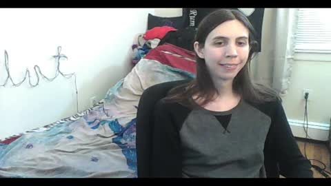 Luna online show from February 3, 2026, 6:22 am