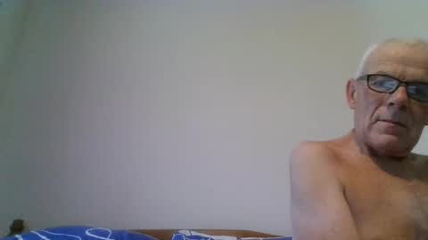 touche5656607203 online show from February 26, 2025, 9:10 am