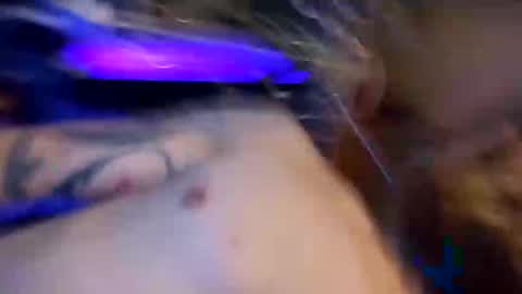 touchofclass90 online show from December 2, 2024, 4:53 am