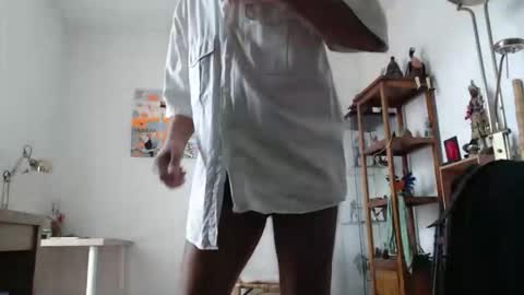 Tounu45 online show from September 14, 2025, 2:16 pm