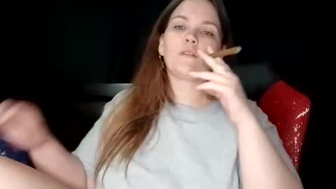 Lilly Miss Mistress Goddess Maam Queen Boss online show from April 15, 2026, 4:47 pm