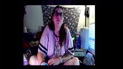 Snapshot of toxiclove1311 chatting on November 15, 2025, 10:15 pm Toxiclove1311 online show from November 15, 2025, 10:15 pm