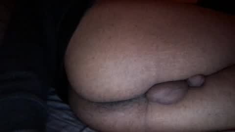 Snapshot of toyboy4u4 chatting on December 4, 2024, 1:14 am Toyboy online show from December 4, 2024, 1:14 am