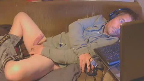 Toyboy online show from October 12, 2025, 4:06 pm