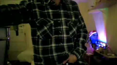 toyboysquirt online show from May 20, 2026, 7:14 am