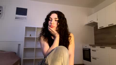 Snapshot of tracithetford chatting on July 19, 2026, 4:54 pm Alex3 online show from July 19, 2026, 4:54 pm