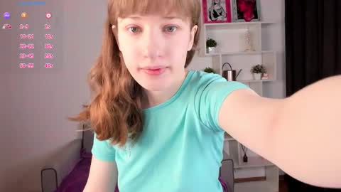 tracy_aww online show from February 11, 2026, 2:49 am
