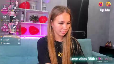 Snapshot of tracy_tay1or chatting on February 25, 2025, 9:09 am Tracy GMT2 Mon 3 AM - 4 PM Tue 3 AM - 4 PM Wed 3 AM - 4 PM Thur 3 AM - 4 PM Fri 3 AM - 4 PM online show from February 25, 2025, 9:09 am