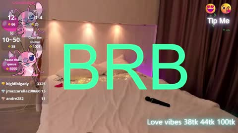 Snapshot of tracy_tay1or chatting on March 9, 2025, 10:52 am Tracy GMT2 Mon 3 AM - 4 PM Tue 3 AM - 4 PM Wed 3 AM - 4 PM Thur 3 AM - 4 PM Fri 3 AM - 4 PM online show from March 9, 2025, 10:52 am