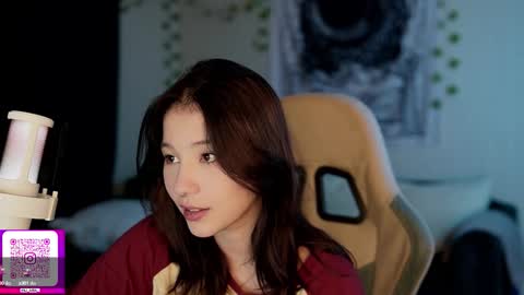 Ariana and Erik online show from September 22, 2025, 4:09 pm