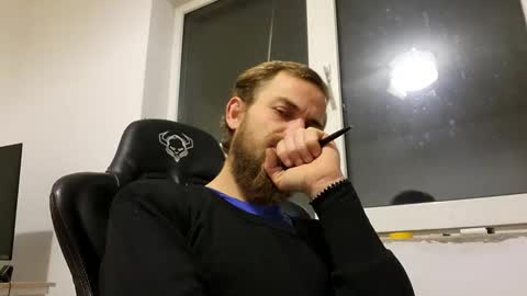 Snapshot of tralalabala chatting on November 23, 2025, 8:52 pm Tralalabala online show from November 23, 2025, 8:52 pm