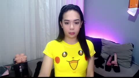Snapshot of transmanilasue chatting on July 19, 2026, 11:52 pm Sue online show from July 19, 2026, 11:52 pm