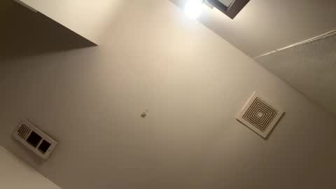 travelltreasures online show from November 2, 2025, 3:53 am