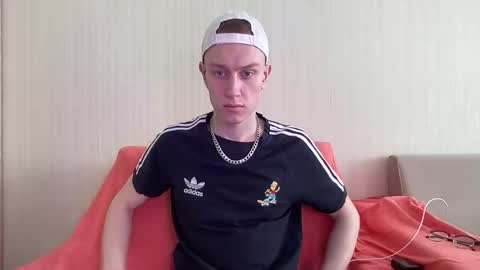Snapshot of travis_gracile chatting on April 3, 2026, 6:11 am Travis online show from April 3, 2026, 6:11 am
