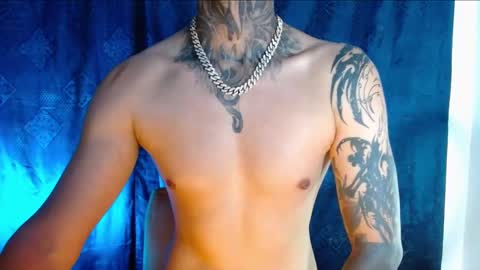 Snapshot of travistanner28 chatting on December 21, 2024, 8:43 pm TRAV - INDEPENDENT MODEL online show from December 21, 2024, 8:43 pm