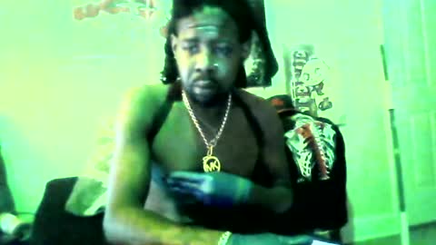 Snapshot of tray713152 chatting on June 19, 2026, 12:48 am 10Thickness online show from June 19, 2026, 12:48 am