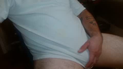 Snapshot of treasured_trash chatting on July 8, 2026, 4:17 am Dilly Dally online show from July 8, 2026, 4:17 am