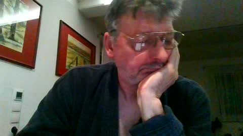 trebgeis1 online show from April 3, 2026, 3:15 am