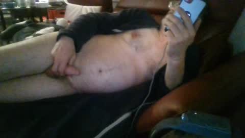 Snapshot of trebgeis1 chatting on April 23, 2026, 2:02 am trebgeis1 online show from April 23, 2026, 2:02 am
