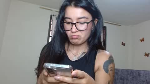 trebol_4 online show from April 15, 2026, 8:09 pm