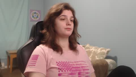 TreeJeanne online show from December 20, 2024, 5:29 pm