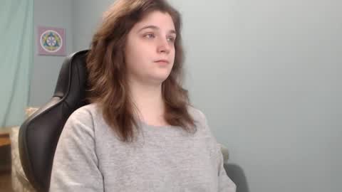 TreeJeanne online show from February 20, 2025, 4:18 am