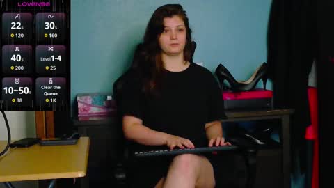 TreeJeanne online show from October 5, 2025, 12:31 am