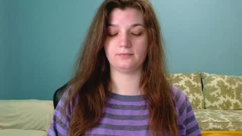 TreeJeanne online show from April 17, 2026, 8:01 pm