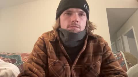 treeman817 online show from December 24, 2024, 4:19 pm