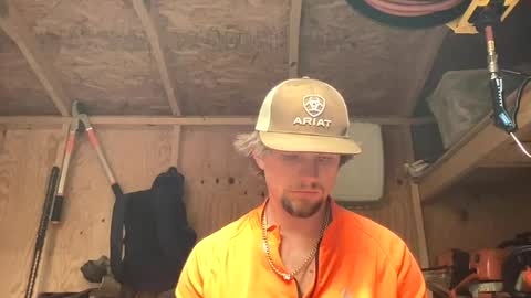Snapshot of treeman817 chatting on June 19, 2026, 12:26 am treeman817 online show from June 19, 2026, 12:26 am